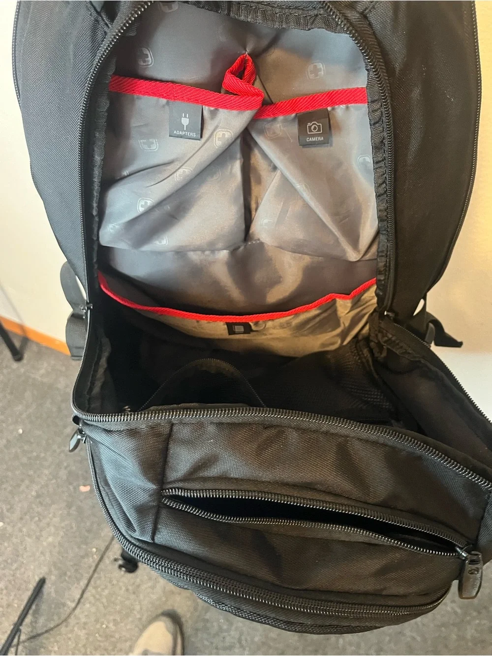 SwissGear Black and Red Logo Travel Backpack Excellent condition